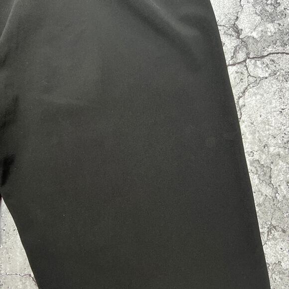 Lululemon On The Fly Pant Woven 28" SIZE 6 Black Joggers Flowing Fabric Travel - Picture 3 of 11